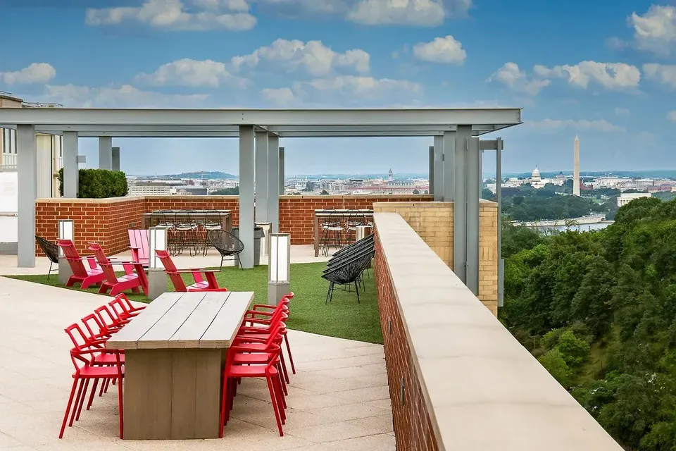 3 Bed 2 Bath Urban Residential Condo in Arlington, VA - 1
