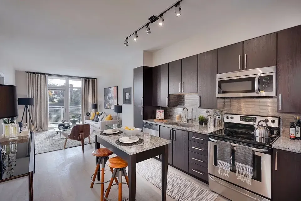 3 Bed 2 Bath Urban Residential Condo in Arlington, VA - 3