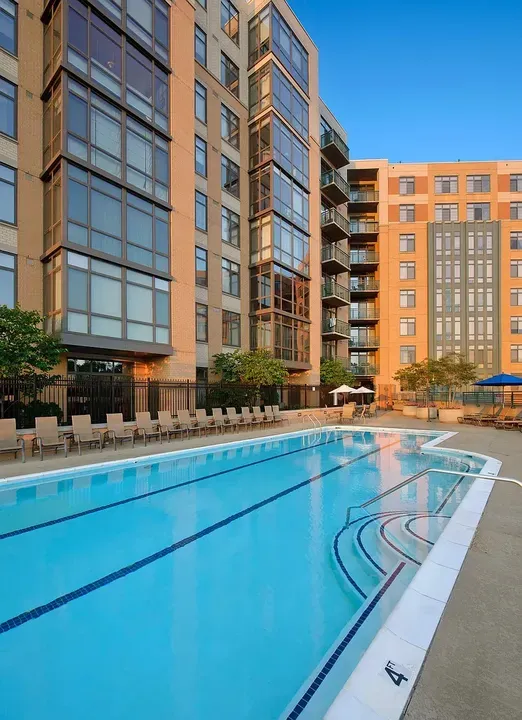 3 Bed 2 Bath Urban Residential Condo in Arlington, VA - 2