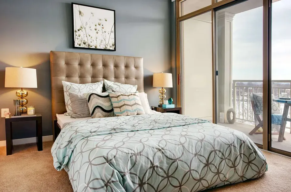 3 Bed 2 Bath Urban Residential Condo in Arlington, VA - 3