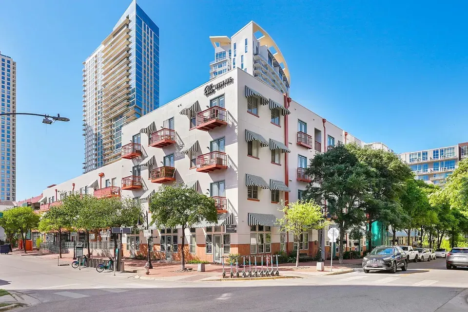 3 Bed 2 Bath Urban Residential Condo in Austin, TX