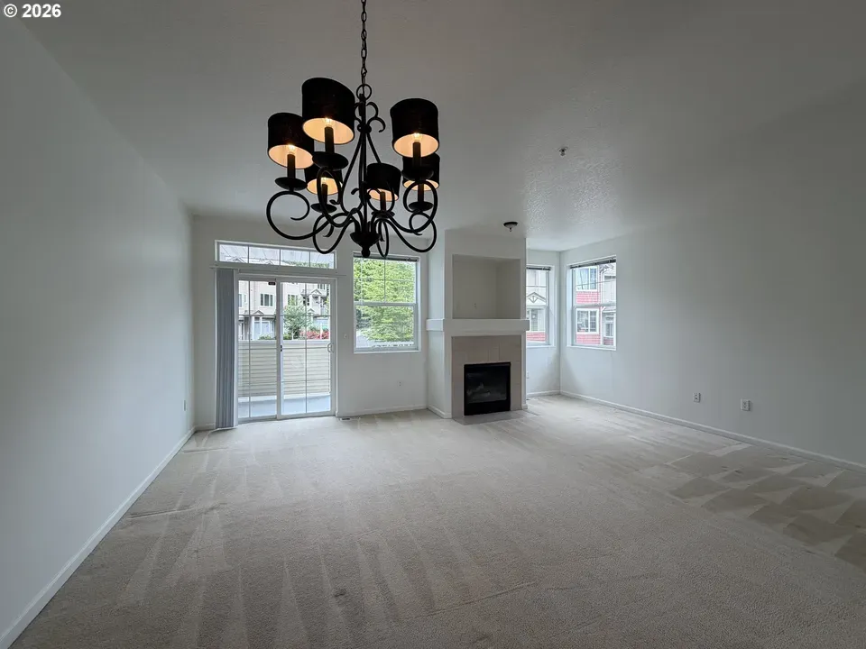 3 Bed 2 Bath Urban Residential Condo in Beaverton, OR - 3