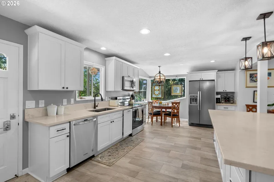 3 Bed 2 Bath Urban Residential Condo in Beaverton, OR - 5