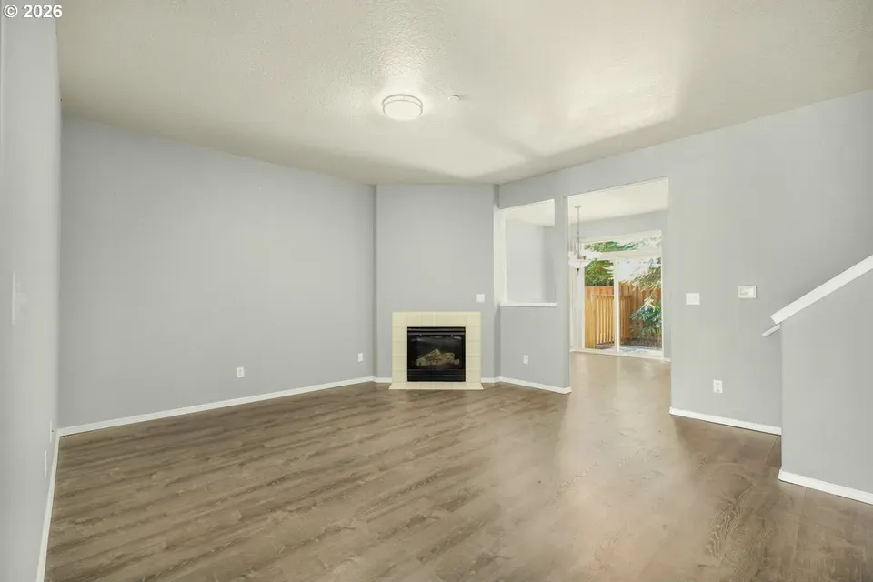 3 Bed 2 Bath Urban Residential Condo in Beaverton, OR - 2