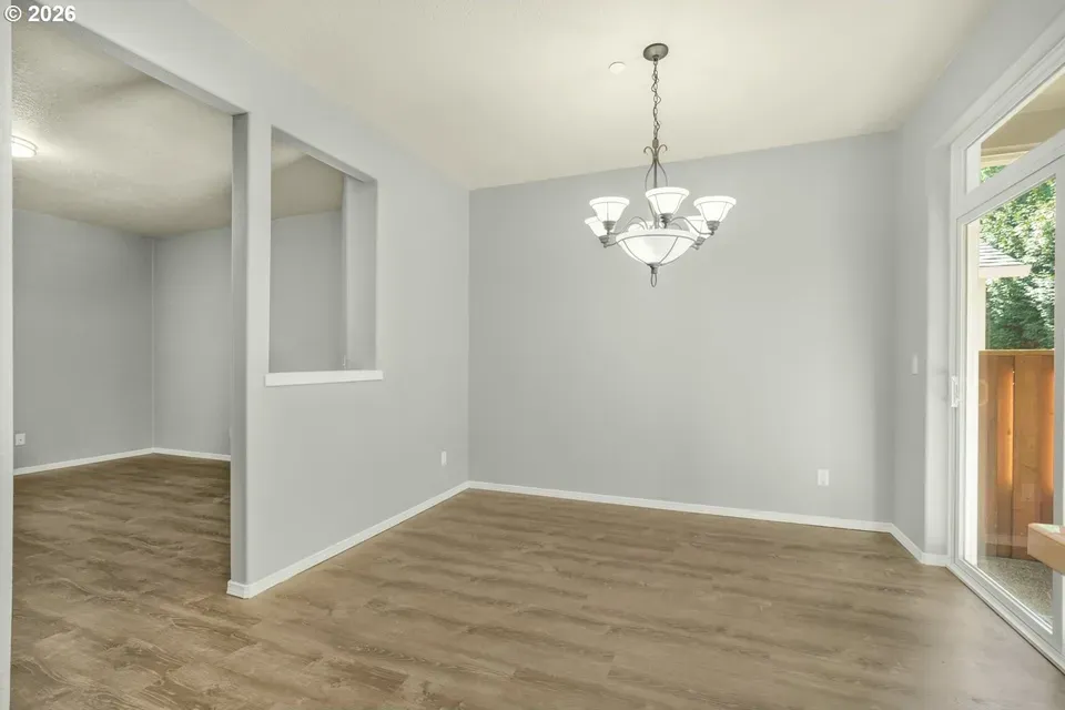 3 Bed 2 Bath Urban Residential Condo in Beaverton, OR - 5