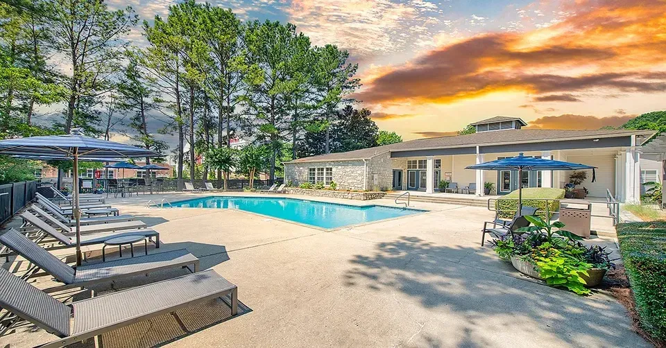 3 Bed 2 Bath Urban Residential Condo in Birmingham, AL - 2