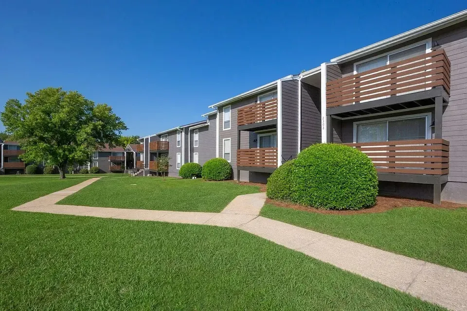 3 Bed 2 Bath Urban Residential Condo in Birmingham, AL - 4