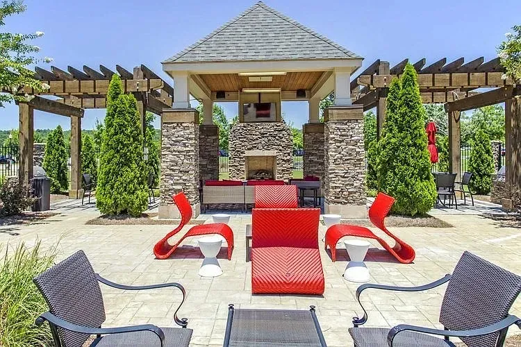 3 Bed 2 Bath Urban Residential Condo in Birmingham, AL - 2
