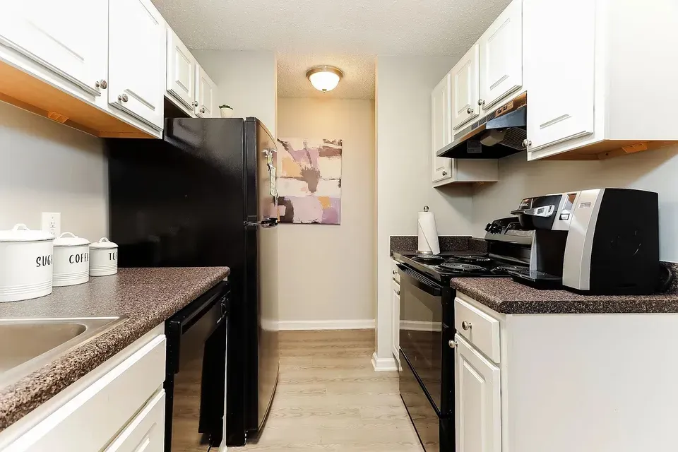 3 Bed 2 Bath Urban Residential Condo in Birmingham, AL - 2