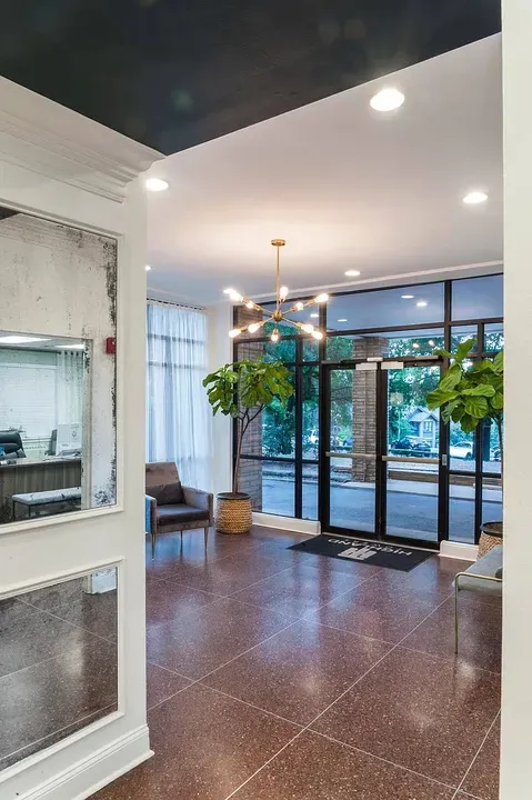 3 Bed 2 Bath Urban Residential Condo in Birmingham, AL - 3