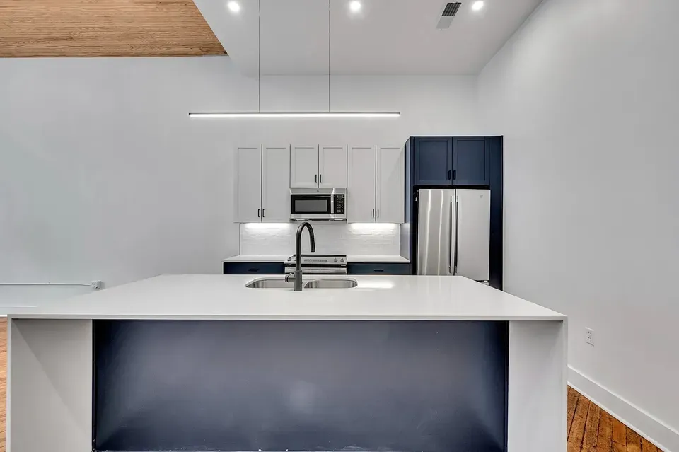 3 Bed 2 Bath Urban Residential Condo in Birmingham, AL - 2