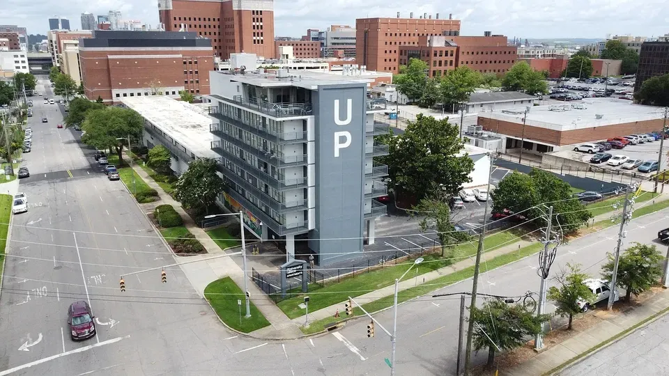 3 Bed 2 Bath Urban Residential Condo in Birmingham, AL - 1