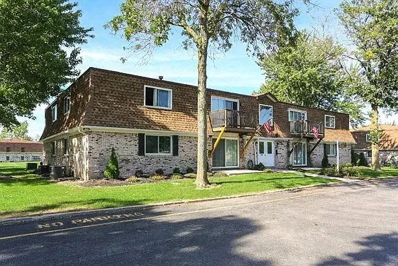 3 Bed 2 Bath Urban Residential Condo in Buffalo, NY