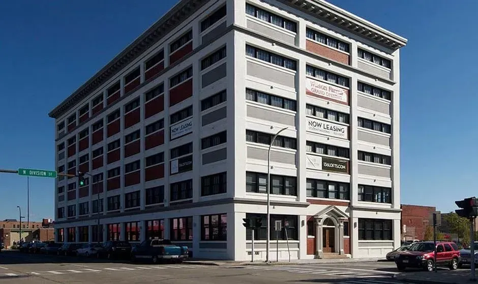 3 Bed 2 Bath Urban Residential Condo in Buffalo, NY - 2