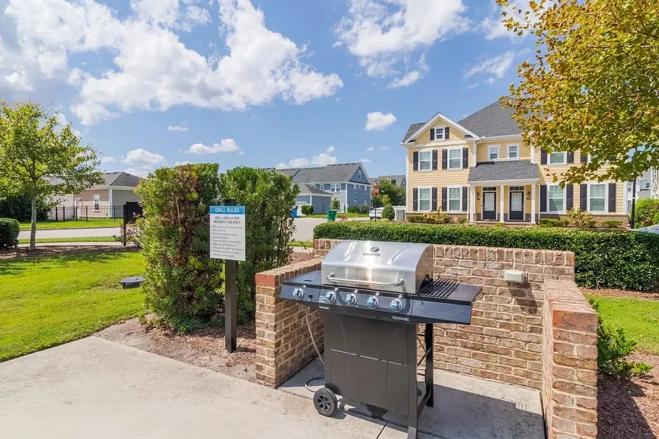 3 Bed 2 Bath Urban Residential Condo in Chesapeake, VA - 3