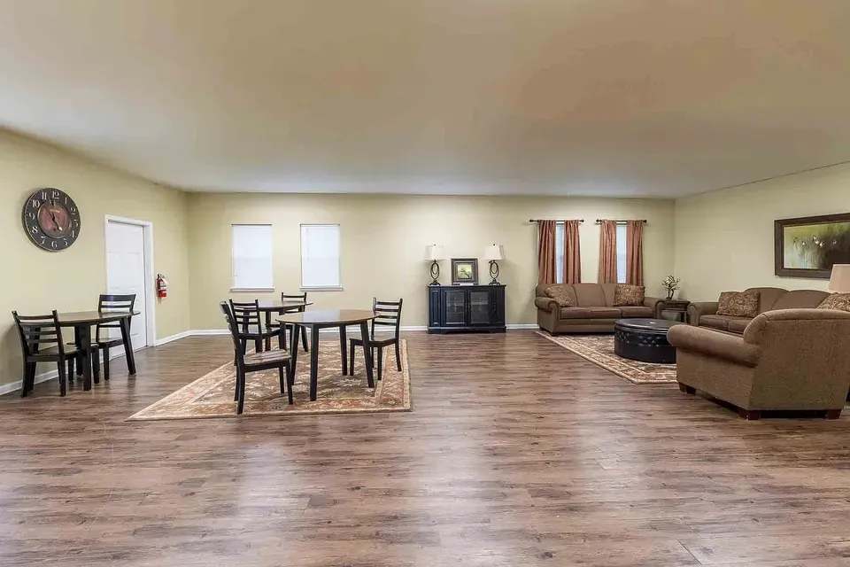 3 Bed 2 Bath Urban Residential Condo in Chesapeake, VA - 2