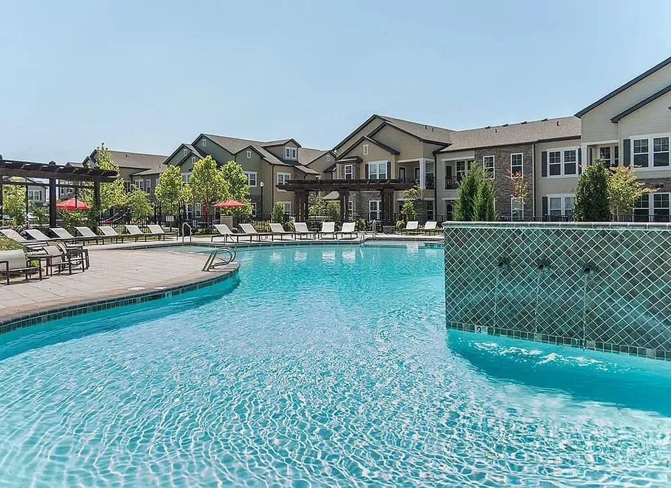 3 Bed 2 Bath Urban Residential Condo in Chesapeake, VA - 2