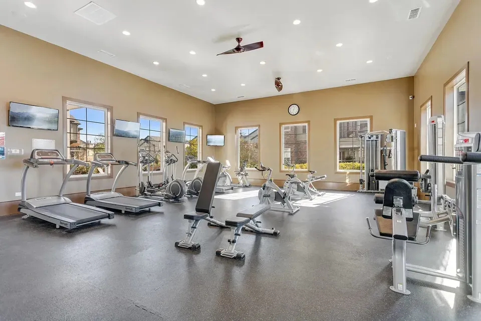 3 Bed 2 Bath Urban Residential Condo in Chesapeake, VA - 3