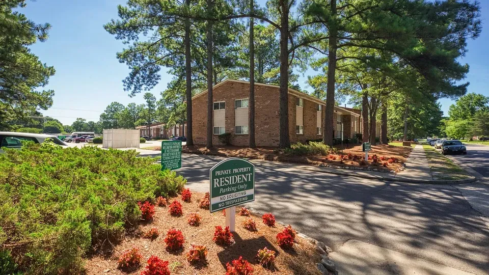 3 Bed 2 Bath Urban Residential Condo in Chesapeake, VA - 1