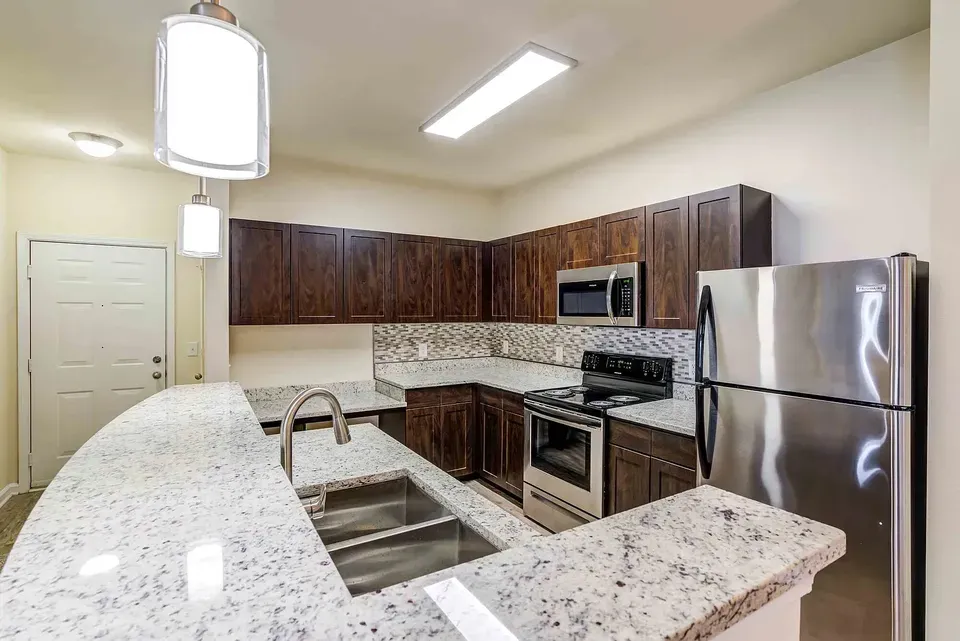 3 Bed 2 Bath Urban Residential Condo in Chesapeake, VA - 3