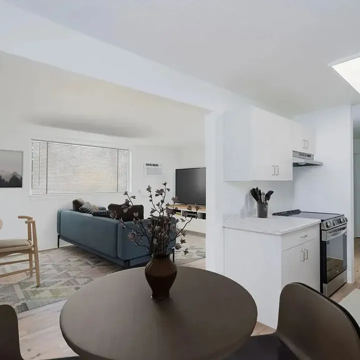 3 Bed 2 Bath Urban Residential Condo in Coeur d Alene, ID - 4