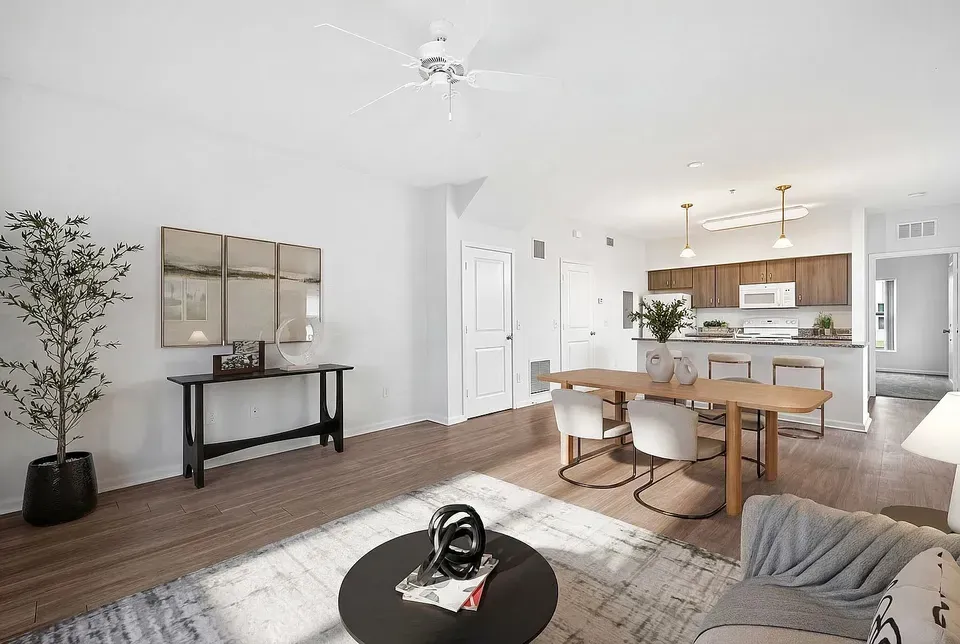 3 Bed 2 Bath Urban Residential Condo in Fort Myers, FL - 3