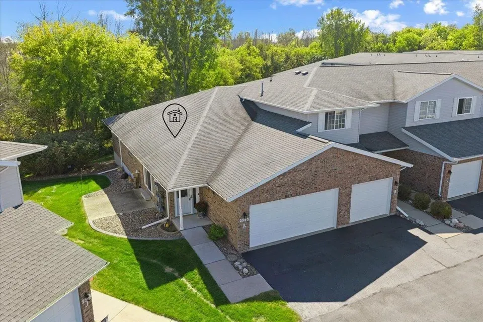 3 Bed 2 Bath Urban Residential Condo in Green Bay, WI