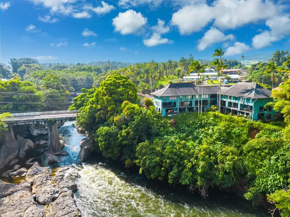 3 Bed 2 Bath Urban Residential Condo in Hilo, HI - 2