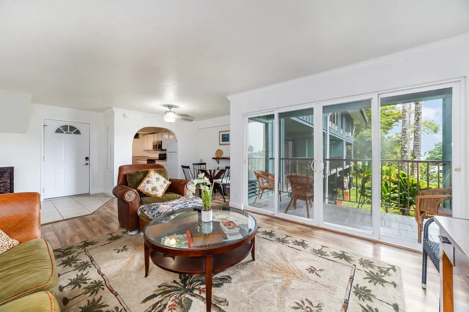 3 Bed 2 Bath Urban Residential Condo in Hilo, HI - 3