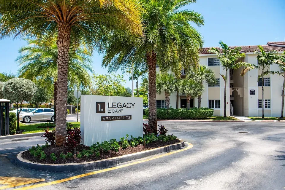 3 Bed 2 Bath Urban Residential Condo in Hollywood, FL - 1