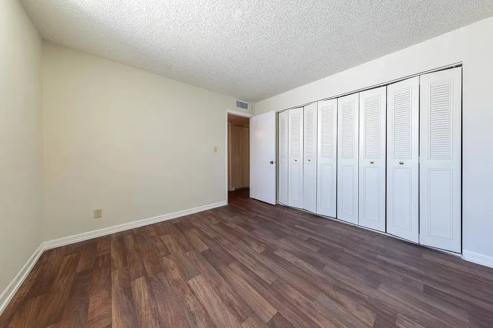 3 Bed 2 Bath Urban Residential Condo in Hollywood, FL - 3