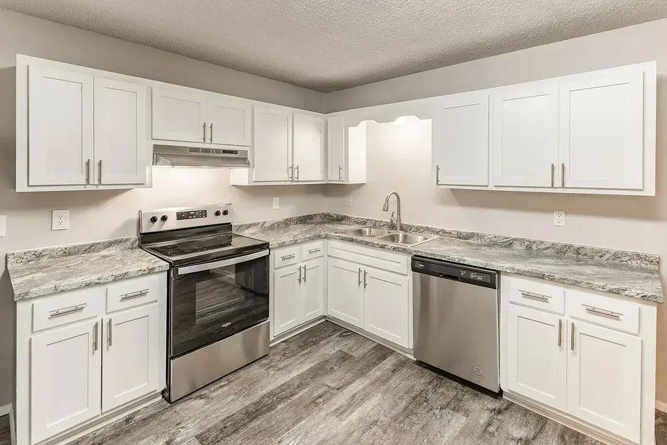 3 Bed 2 Bath Urban Residential Condo in Huntsville, AL - 2