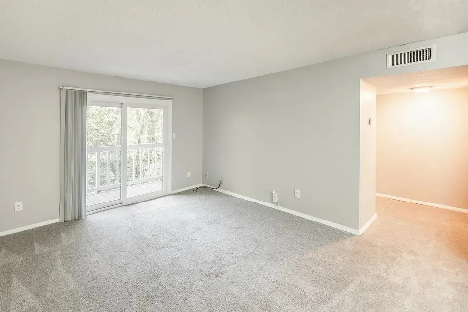 3 Bed 2 Bath Urban Residential Condo in Huntsville, AL - 5