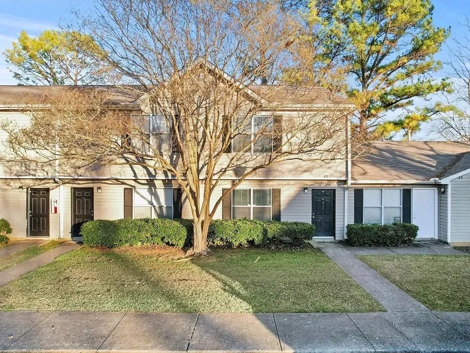 3 Bed 2 Bath Urban Residential Condo in Huntsville, AL - 1