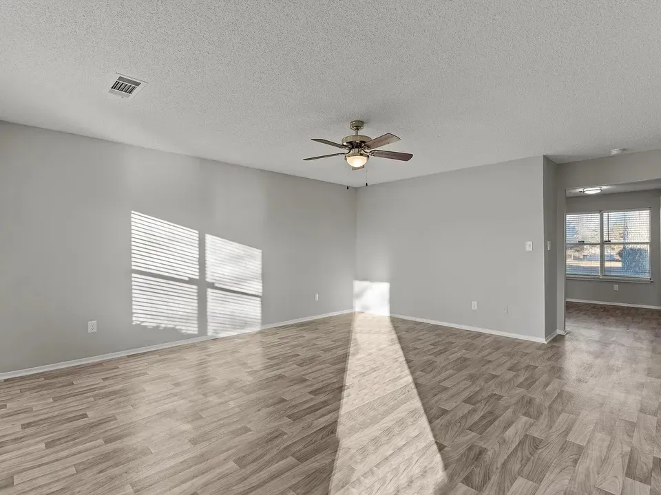 3 Bed 2 Bath Urban Residential Condo in Huntsville, AL - 4