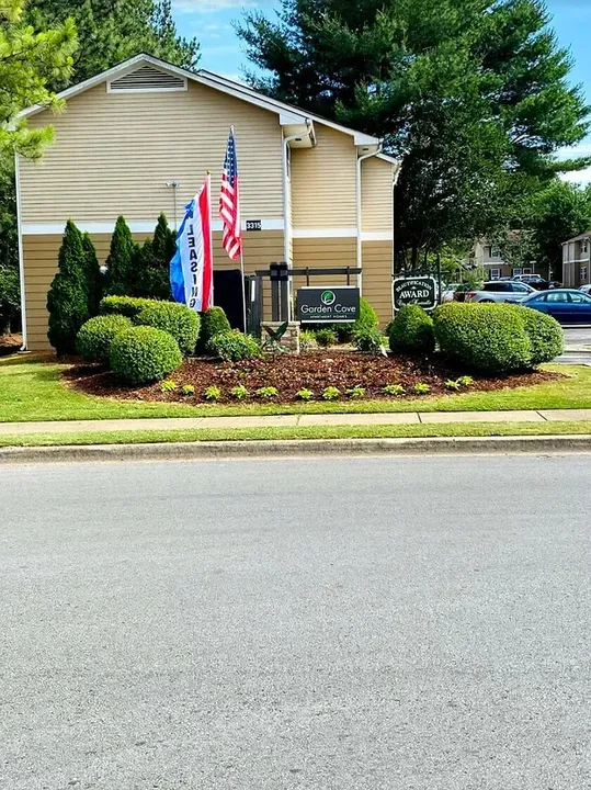 3 Bed 2 Bath Urban Residential Condo in Huntsville, AL