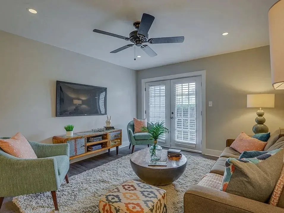 3 Bed 2 Bath Urban Residential Condo in Huntsville, AL - 2