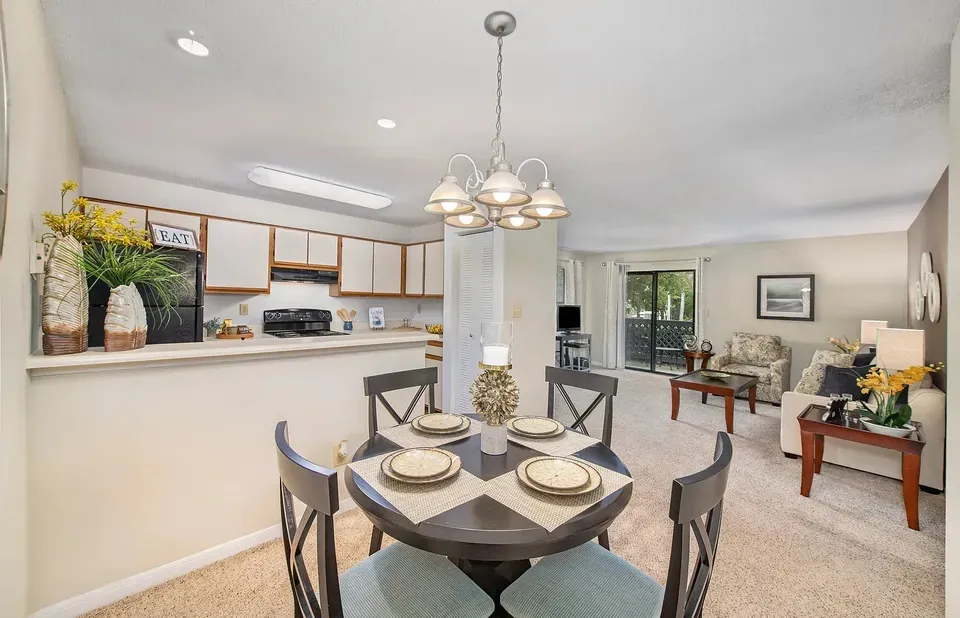 3 Bed 2 Bath Urban Residential Condo in Huntsville, AL - 1