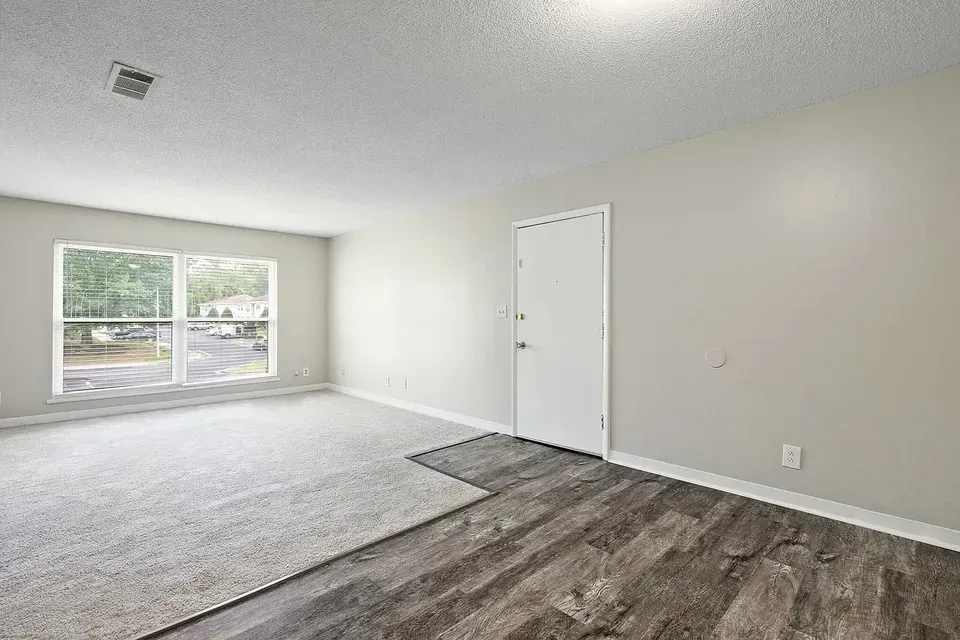 3 Bed 2 Bath Urban Residential Condo in Huntsville, AL - 4