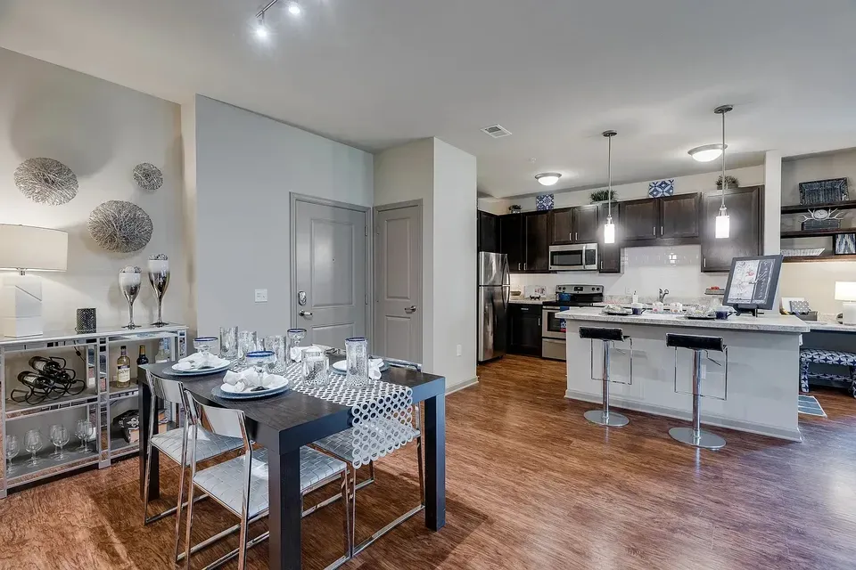 3 Bed 2 Bath Urban Residential Condo in Huntsville, AL - 2