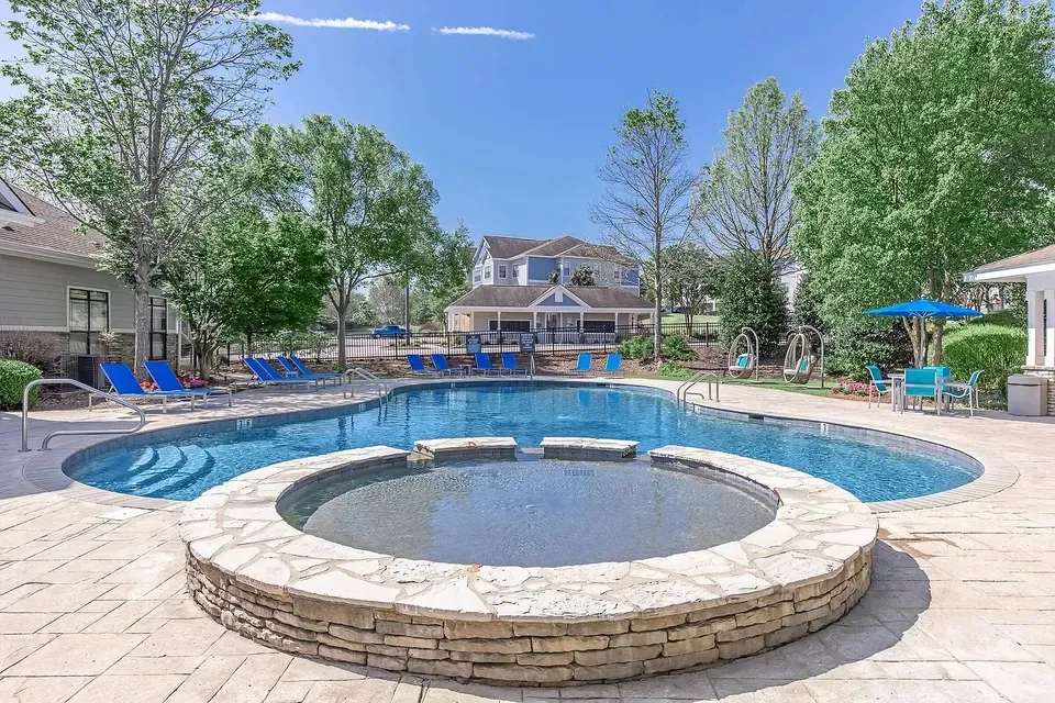 3 Bed 2 Bath Urban Residential Condo in Huntsville, AL - 4