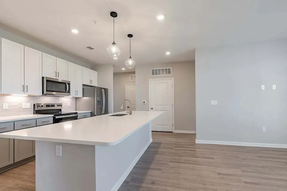 3 Bed 2 Bath Urban Residential Condo in Huntsville, AL - 5
