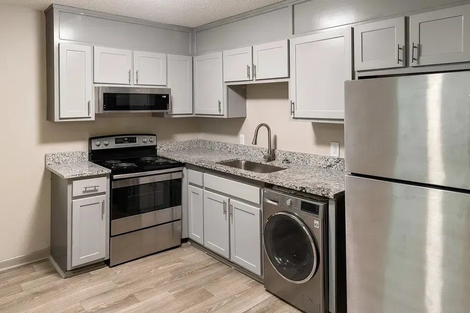 3 Bed 2 Bath Urban Residential Condo in Huntsville, AL - 2