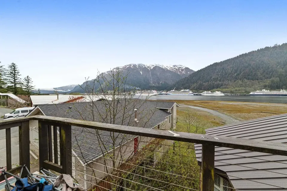 3 Bed 2 Bath Urban Residential Condo in Juneau, AK - 2