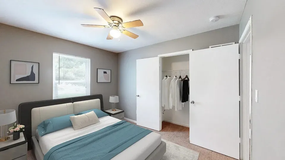3 Bed 2 Bath Urban Residential Condo in Kansas City, KS - 4
