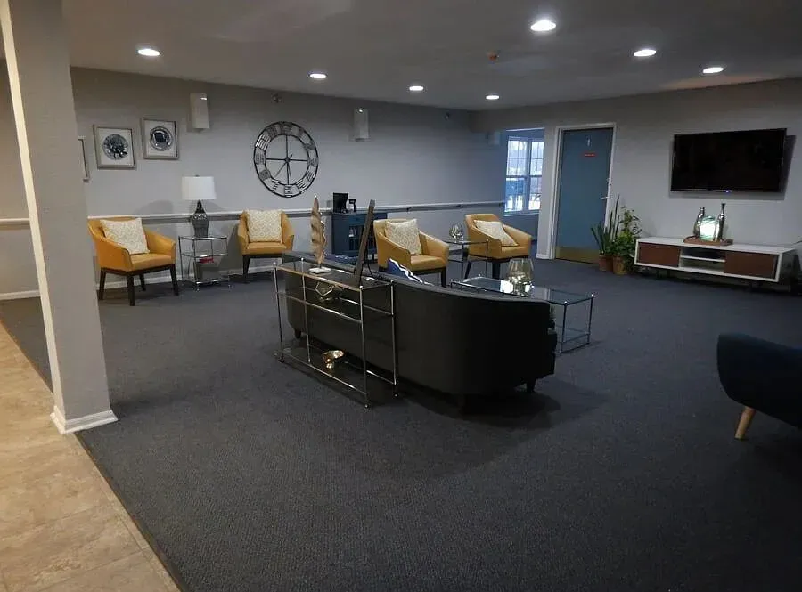 3 Bed 2 Bath Urban Residential Condo in Kansas City, KS - 2
