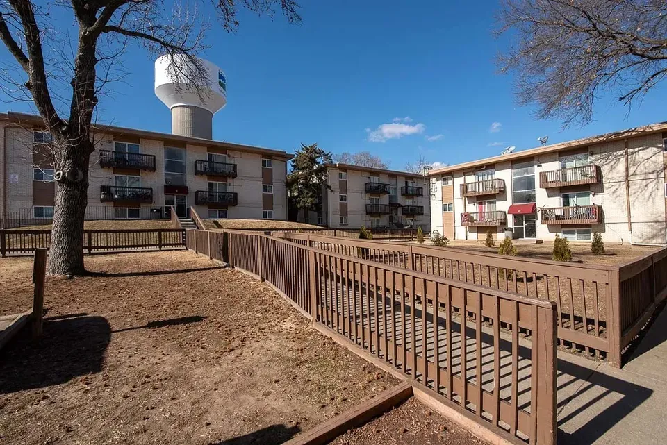 3 Bed 2 Bath Urban Residential Condo in Kansas City, KS - 1