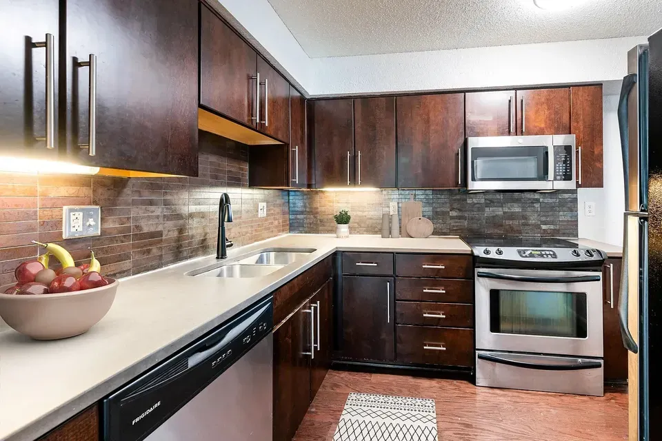 3 Bed 2 Bath Urban Residential Condo in Kansas City, KS - 2