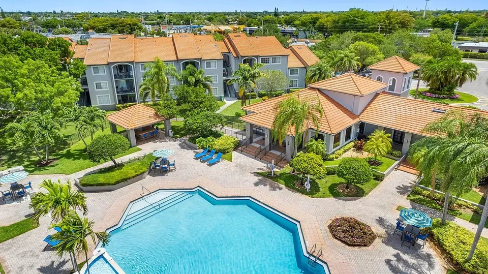 3 Bed 2 Bath Urban Residential Condo in Miami, FL - 1