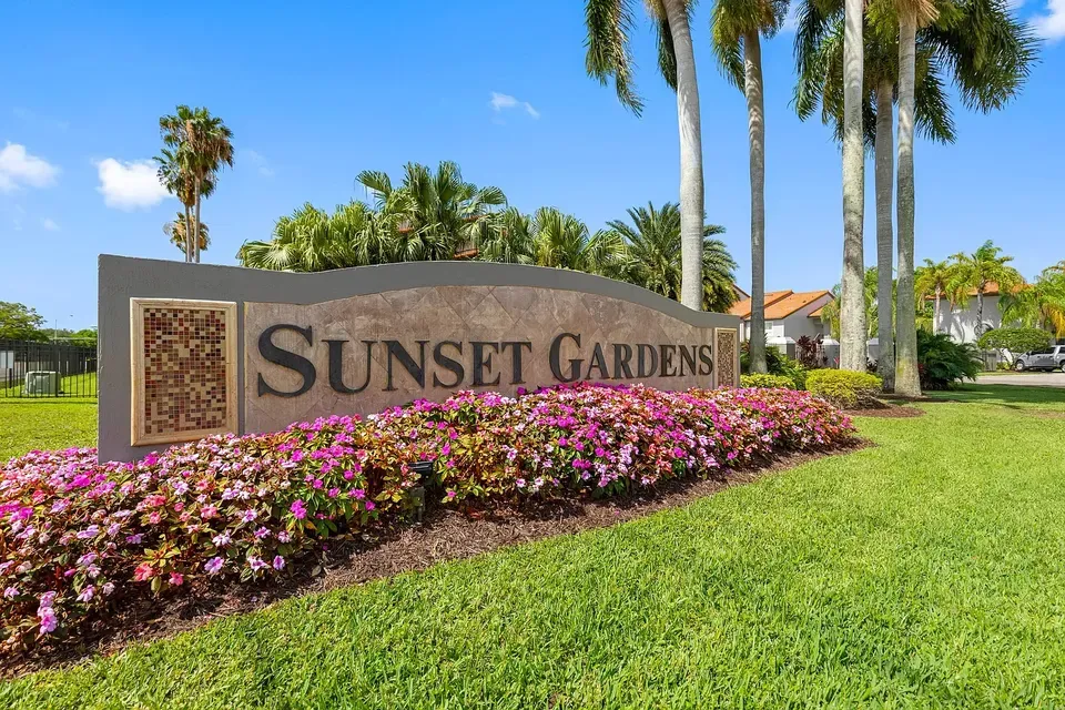 3 Bed 2 Bath Urban Residential Condo in Miami, FL - 3